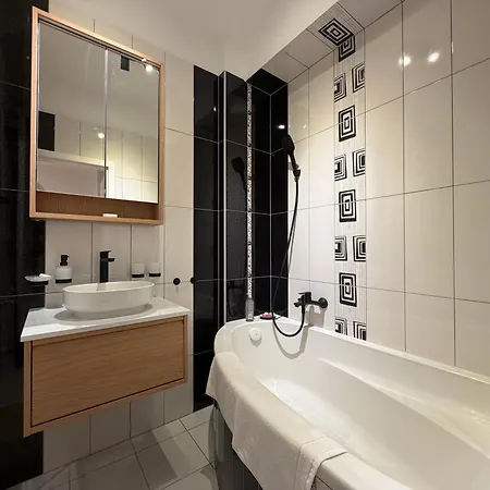 Blumental Church, Center, Ac, Free Wifi Apartment *